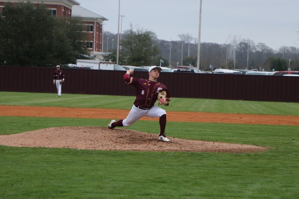 Cavaliers survive Centenary 4-3 behind the pitching of Branon Pope